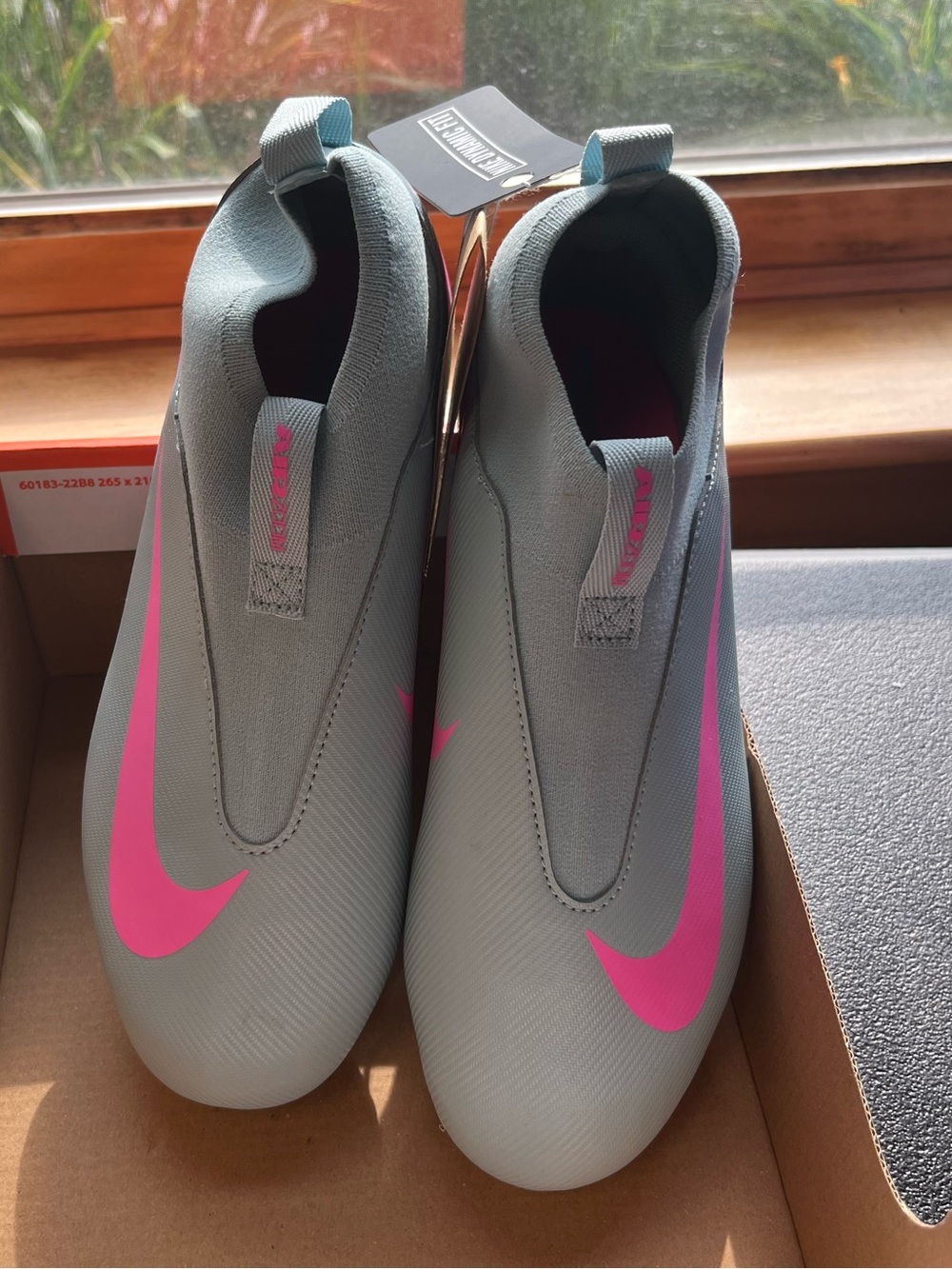 Nike Jr. Zoom Superfly 10 Academy FG/MG Blue Pink Laceless Sz 6Y NIB
